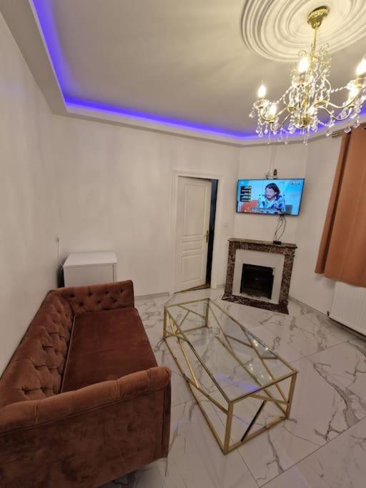 Maison Chic Avec Jacuzzi Nogent Sur Oise Yaospa60 Екстер'єр фото